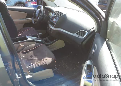 2013 Dodge Journey Sxt z USA, uszkodzony, nr VIN 3C4PDDBG6DT695968